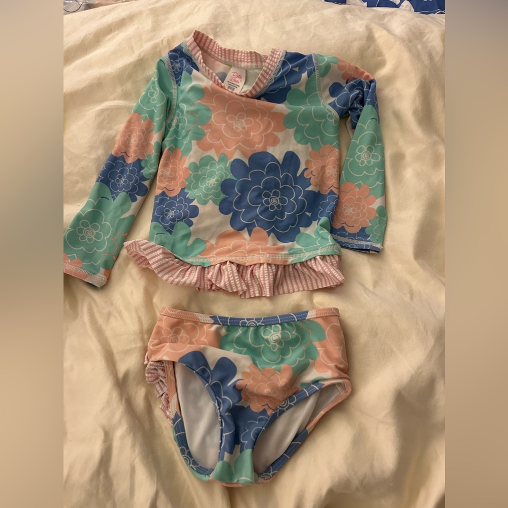 Ruffle butts adorable set
